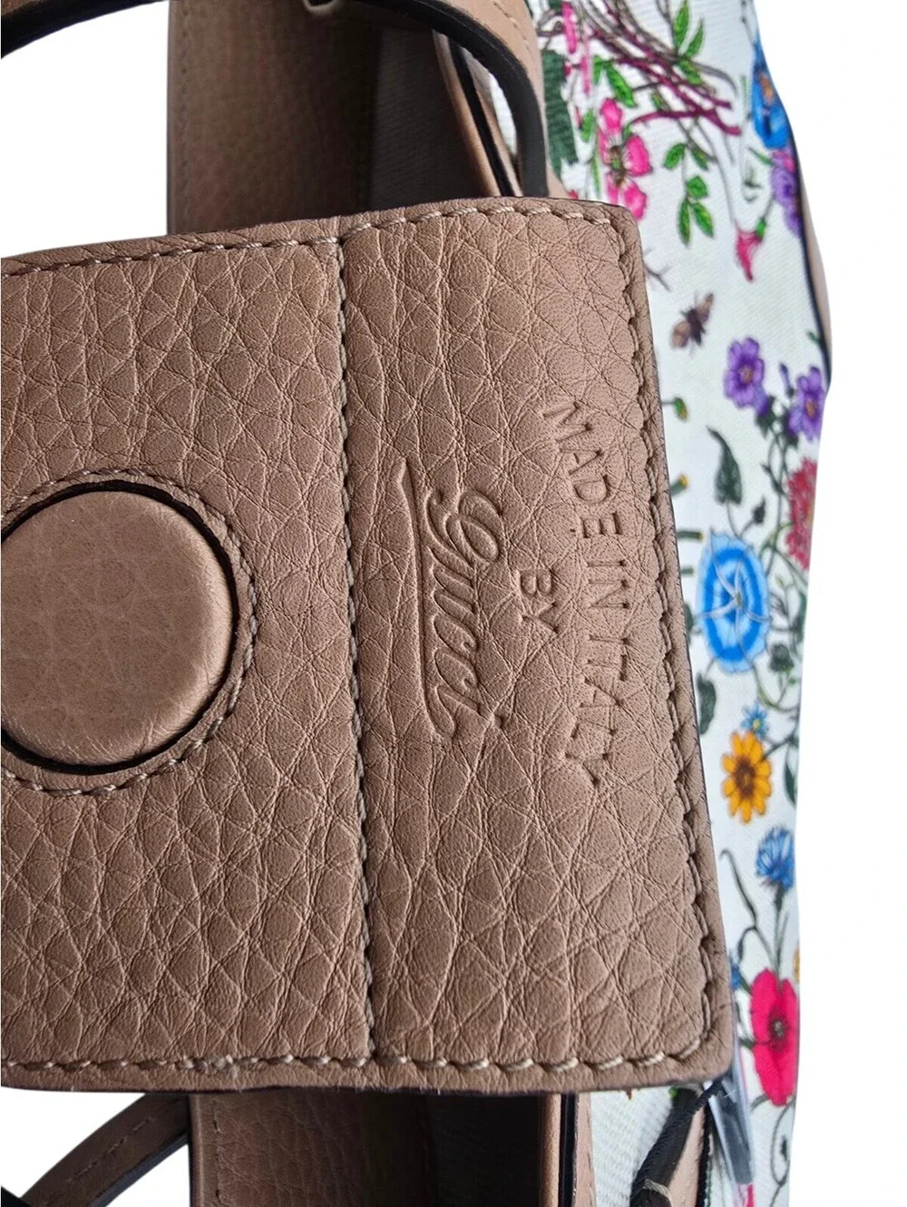 Gucci Flora Canvas Tote | Like New | COA Included - Picture 6 of 11
